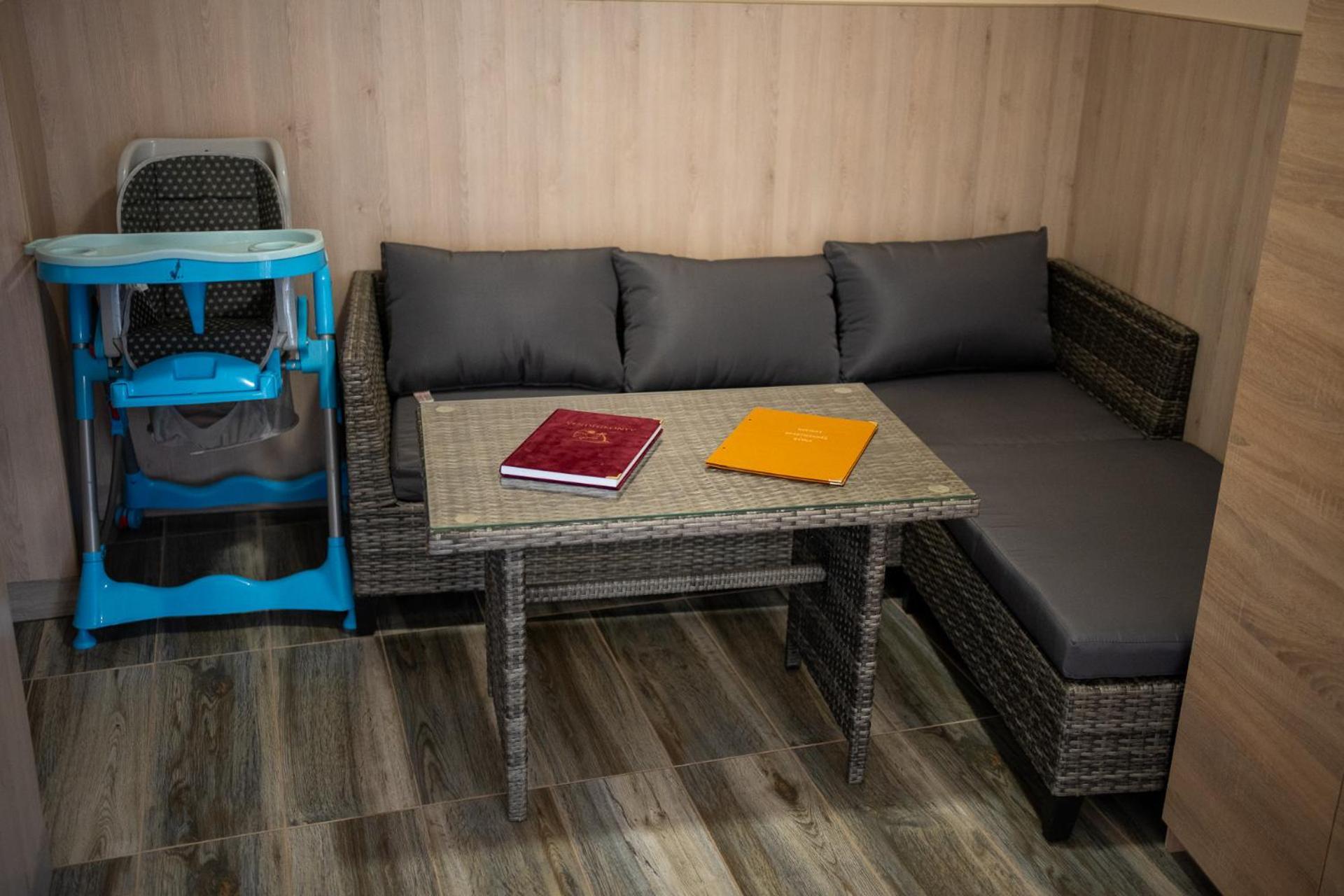 Holiday Apartmanhaz Дьюла Екстер'єр фото
